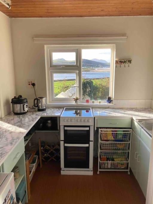 Cosy Stay On The Wild Atlantic Way Malin Buitenkant foto